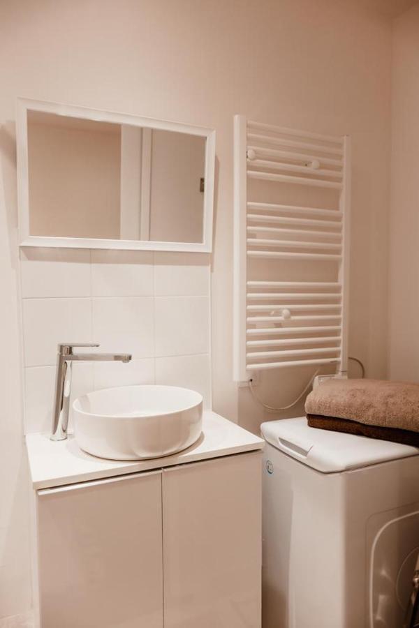 Calvi. T2 2/4 Personnes A 100 Metres De La Plage Appartement Calvi  Buitenkant foto