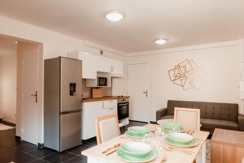 Calvi. T2 2/4 Personnes A 100 Metres De La Plage Appartement Calvi  Buitenkant foto