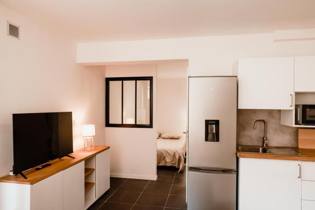 Calvi. T2 2/4 Personnes A 100 Metres De La Plage Appartement Calvi  Buitenkant foto